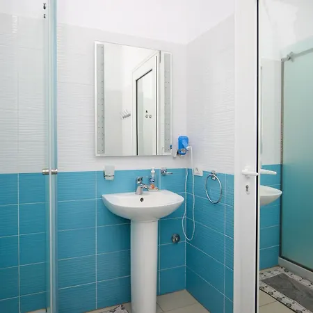 Hotel Aqua Blue