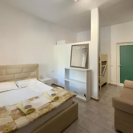 Aqua Blue 4* Vlorë