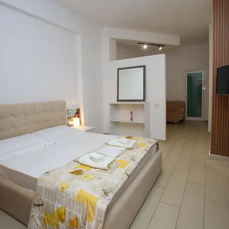 Hotel Aqua Blue