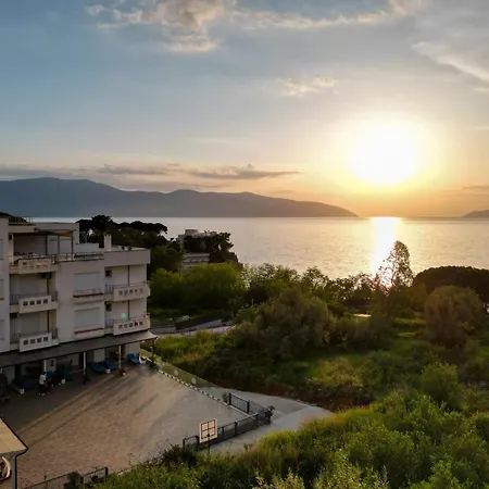Aqua Blue Hotel Vlore