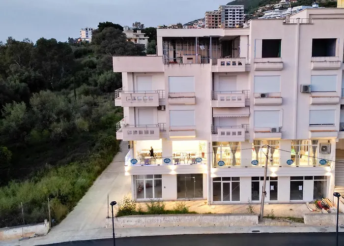 Aqua Blue Szálloda 4*